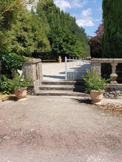Apartamento La Grelauderie 2 Saintes Exterior foto