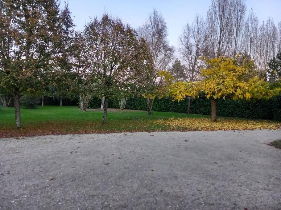 Apartamento La Grelauderie 2 Saintes Exterior foto